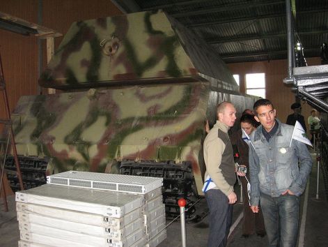 800px-panzer_maus.jpg